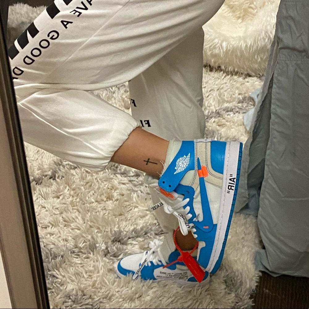 Nike air Jordan’s off white Forces